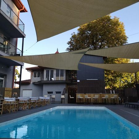 The One Apartman (Adults Only) Aparthotel Siofok Exterior photo