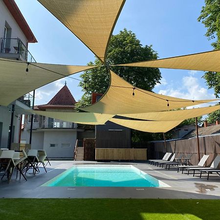 The One Apartman (Adults Only) Aparthotel Siofok Exterior photo