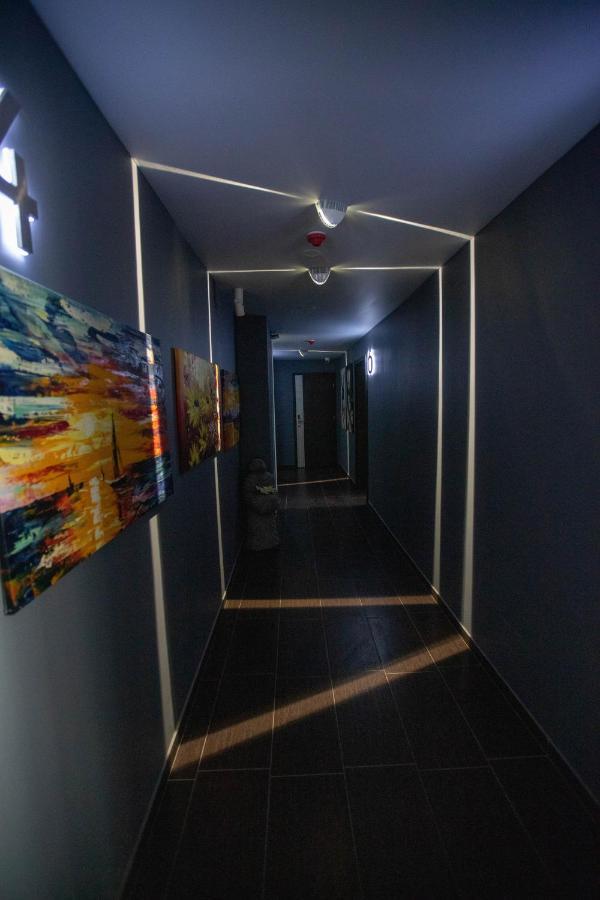 The One Apartman (Adults Only) Aparthotel Siofok Exterior photo
